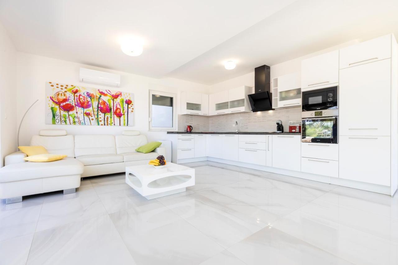 Apartments Olea Mali Lošinj Exterior foto